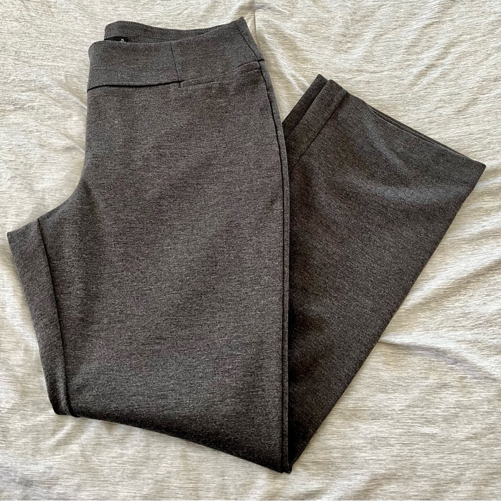 Women’s NY&C size XL pull on casual dress pants bootcut EUC